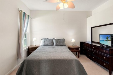 Spacious 5-Bedroom + Den in Heritage Isles Golf  Country Club!
 on Heritage Isles Golf and Country Club in Florida - for sale on GolfHomes.com, golf home, golf lot
