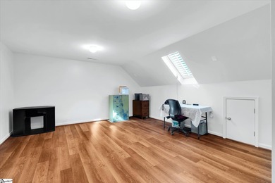 Welcome to this move in ready townhome located in the desirable on Cobbs Glen Country Club in South Carolina - for sale on GolfHomes.com, golf home, golf lot