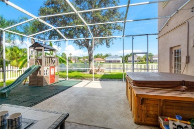 Spacious 5-Bedroom + Den in Heritage Isles Golf  Country Club!
 on Heritage Isles Golf and Country Club in Florida - for sale on GolfHomes.com, golf home, golf lot