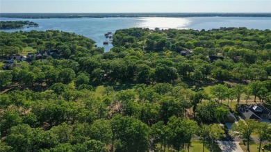 Golf course lot at Pinnacle Club on Cedar Creek Lake. Sought on Pinnacle Golf and Boat Club in Texas - for sale on GolfHomes.com, golf home, golf lot