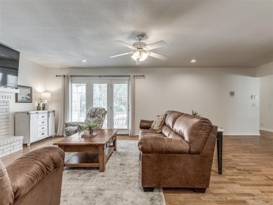GOLF COURSE LIVING! Outstanding one-level home with great on Indian Springs Country Club in Oklahoma - for sale on GolfHomes.com, golf home, golf lot