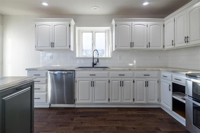 Step into his beautiful and updated 1 1/2 Story home featuring 4 on Paradise Pointe Golf Complex in Missouri - for sale on GolfHomes.com, golf home, golf lot