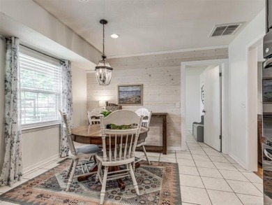 GOLF COURSE LIVING! Outstanding one-level home with great on Indian Springs Country Club in Oklahoma - for sale on GolfHomes.com, golf home, golf lot