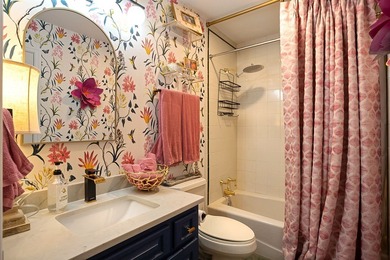 Beautiful 3 Bed / 2 Bath Villa in the Country Club of Alabama on Red Eagle Golf Course in Alabama - for sale on GolfHomes.com, golf home, golf lot