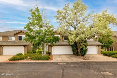 Boulder Villas Townhome with 3 bedrooms and
2 baths located on Continental Country Club in Arizona - for sale on GolfHomes.com, golf home, golf lot