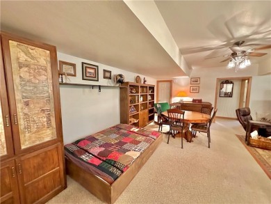 Private mountaintop sanctuary in Holiday Island, AR--where on Holiday Island Executive Golf Course in Arkansas - for sale on GolfHomes.com, golf home, golf lot