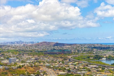 High floor! Beautiful and well-maintained studio at Pearlridge on Pearl Country Club in Hawaii - for sale on GolfHomes.com, golf home, golf lot