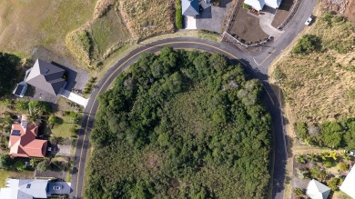 A beautiful, rare lot (#120) sits at the center of a peaceful on Discovery Harbour Golf Course in Hawaii - for sale on GolfHomes.com, golf home, golf lot