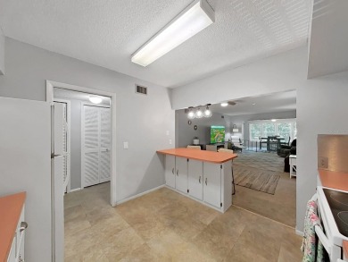 Welcome to this comfortable 2 Bedroom/2 Bathroom, 1370 sq. ft on On Top Of The World Golf Course in Florida - for sale on GolfHomes.com, golf home, golf lot