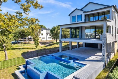 ****The seller will GUARANTEE $185,000 first year rental on  in Texas - for sale on GolfHomes.com, golf home, golf lot