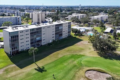 Welcome to Ironwood First!  This bright and spacious 2 bedroom on Pinebrook/Ironwood Golf Course in Florida - for sale on GolfHomes.com, golf home, golf lot