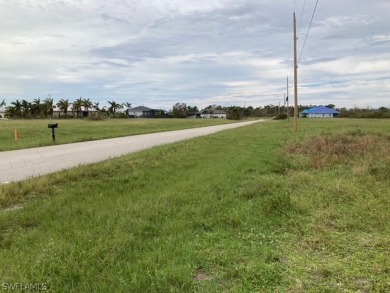 Beautiful freshwater canal with Northern exposure. Great on Burnt Store Golf Club in Florida - for sale on GolfHomes.com, golf home, golf lot