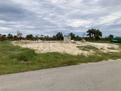 Beautiful freshwater canal with Northern exposure. Great on Burnt Store Golf Club in Florida - for sale on GolfHomes.com, golf home, golf lot