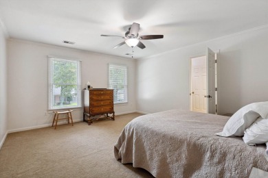 Elegant Well maintained home on spacious corner lot in Highly on Memphis National Golf Club in Tennessee - for sale on GolfHomes.com, golf home, golf lot