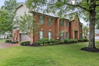 Elegant Well maintained home on spacious corner lot in Highly on Memphis National Golf Club in Tennessee - for sale on GolfHomes.com, golf home, golf lot