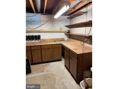 You've been patiently waiting for that home in the 'country' yet on Macoby Run Golf Course in Pennsylvania - for sale on GolfHomes.com, golf home, golf lot