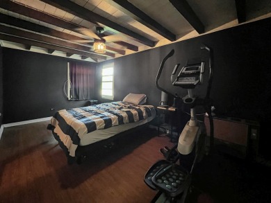 Don't miss your opportunity to own this brick, ranch home on Lincoln Oaks Golf Course in Illinois - for sale on GolfHomes.com, golf home, golf lot