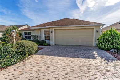 Location, Location, Convenience! - Perfectly situated between on Havana Golf and Country Club in Florida - for sale on GolfHomes.com, golf home, golf lot