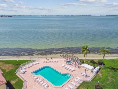 Under contract-accepting backup offers. Welcome to this on Isla Del Sol Yacht and Country Club in Florida - for sale on GolfHomes.com, golf home, golf lot