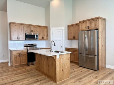 Welcome to your dream home! This simply elegant 6 bedroom, 3 on Sand Creek Golf Course in Idaho - for sale on GolfHomes.com, golf home, golf lot