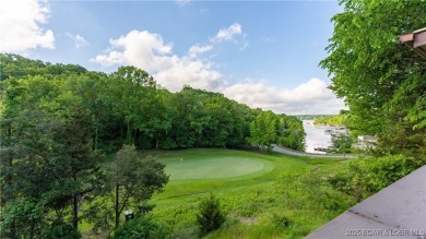 SPACIOUS, GREAT LOCATION, VIEW OF GOLF COURSE AND LAKE - This on The Oaks Golf Course in Missouri - for sale on GolfHomes.com, golf home, golf lot