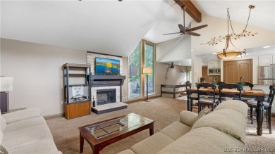 SPACIOUS, GREAT LOCATION, VIEW OF GOLF COURSE AND LAKE - This on The Oaks Golf Course in Missouri - for sale on GolfHomes.com, golf home, golf lot