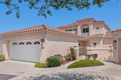 This AMAZING LAKE VIEW TOWNHOME in The Colony at Lake San Marcos on Lake San Marcos Country Club- North Course in California - for sale on GolfHomes.com, golf home, golf lot
