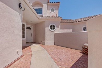 This AMAZING LAKE VIEW TOWNHOME in The Colony at Lake San Marcos on Lake San Marcos Country Club- North Course in California - for sale on GolfHomes.com, golf home, golf lot