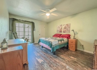 Discover your perfect retreat in the heart of Hot Springs! This on Hot Springs Golf and Country Club in Arkansas - for sale on GolfHomes.com, golf home, golf lot