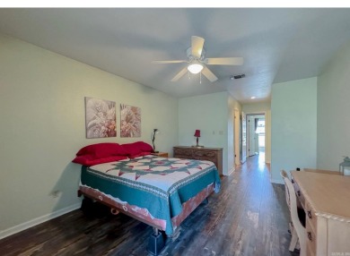 Discover your perfect retreat in the heart of Hot Springs! This on Hot Springs Golf and Country Club in Arkansas - for sale on GolfHomes.com, golf home, golf lot