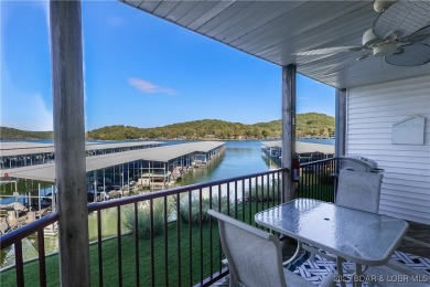 Turn-key and ready to go! This well appointed 2 bed/2bath on The Club At Old Kinderhook in Missouri - for sale on GolfHomes.com, golf home, golf lot