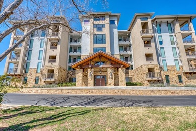 Fabulous 3 bedroom and 2 bath condo located in the Waters in on Horseshoe Bay Private Golf Course in Texas - for sale on GolfHomes.com, golf home, golf lot