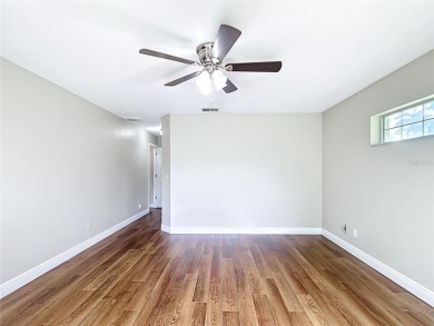 Back to the market - Energy-efficient living in a gated golf on Lake Diamond Golf and Country Club in Florida - for sale on GolfHomes.com, golf home, golf lot
