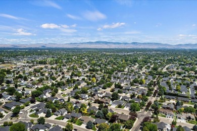 Golf course across the street, so enjoy your private, fully on Lakeview Golf Club in Idaho - for sale on GolfHomes.com, golf home, golf lot