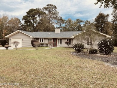 Charming 3-Bedroom Home in Gated Brandywine Bay Community on Brandywine Bay Golf Club in North Carolina - for sale on GolfHomes.com, golf home, golf lot