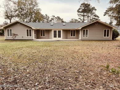 Charming 3-Bedroom Home in Gated Brandywine Bay Community on Brandywine Bay Golf Club in North Carolina - for sale on GolfHomes.com, golf home, golf lot