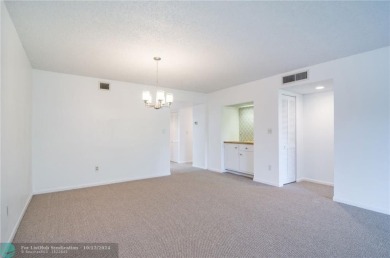 Fantastic 2 Beds with 2 Baths Apartment in FAIRWAYS at on Bonaventure Country Club in Florida - for sale on GolfHomes.com, golf home, golf lot