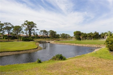 Beautiful golf front vacant buildable lot located in Spanish on Spanish Wells Golf and Country Club in Florida - for sale on GolfHomes.com, golf home, golf lot