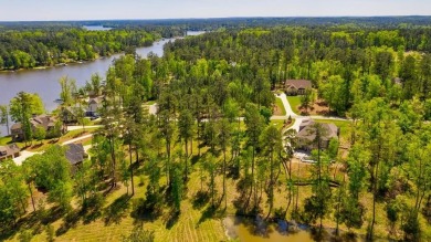 1070 Glen Eagle #51 - A Rare Find in Harbor Club. Seize this on Harbor Club Golf and Country Club in Georgia - for sale on GolfHomes.com, golf home, golf lot