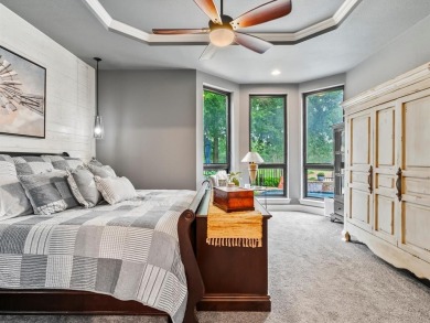 Welcome to this beautifully renovated home perfectly situated in on Iron Horse Golf Course in Texas - for sale on GolfHomes.com, golf home, golf lot