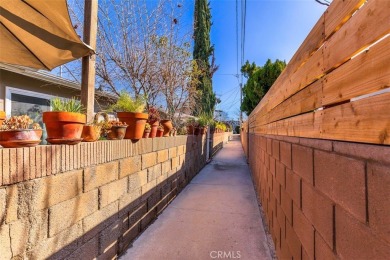 Welcome to this charming 2-bedroom, 2-bathroom home located in a on Echo Hills Golf Club in California - for sale on GolfHomes.com, golf home, golf lot