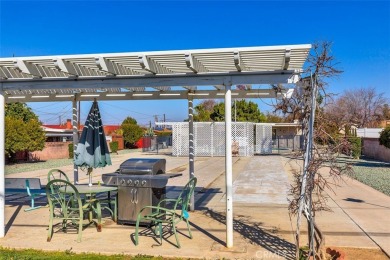 Welcome to this charming 2-bedroom, 2-bathroom home located in a on Echo Hills Golf Club in California - for sale on GolfHomes.com, golf home, golf lot