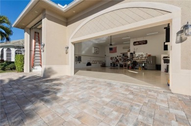 ONE OF A KIND HOME WITH GARAGE SPACE AND FULL HOOK UPS FOR UP TO on Eagle Lakes Golf Club in Florida - for sale on GolfHomes.com, golf home, golf lot
