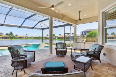 ONE OF A KIND HOME WITH GARAGE SPACE AND FULL HOOK UPS FOR UP TO on Eagle Lakes Golf Club in Florida - for sale on GolfHomes.com, golf home, golf lot