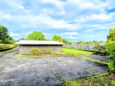 Location. Location. Location. In Hilo - yes. Near shopping - yes on Hilo Municipal Golf Course in Hawaii - for sale on GolfHomes.com, golf home, golf lot