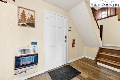 Discover a beautifully renovated and fully furnished 3-bedroom on Beech Mountain Club in North Carolina - for sale on GolfHomes.com, golf home, golf lot