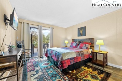 Discover a beautifully renovated and fully furnished 3-bedroom on Beech Mountain Club in North Carolina - for sale on GolfHomes.com, golf home, golf lot