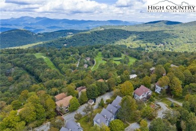 Discover a beautifully renovated and fully furnished 3-bedroom on Beech Mountain Club in North Carolina - for sale on GolfHomes.com, golf home, golf lot