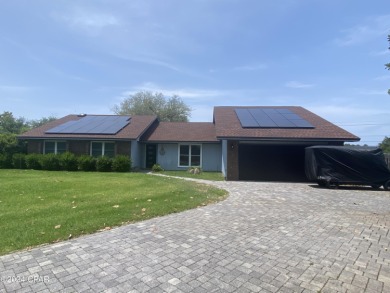 POSITIVE PRICE CHANGE! This amazing home has a VA assumable on Bay Point Resort Golf Club in Florida - for sale on GolfHomes.com, golf home, golf lot