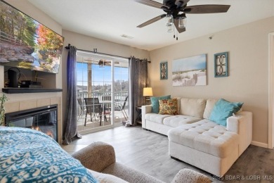 Don't miss this move-in ready, beautifully updated 2 Bed / 2 on Tan-Tar-A Golf Club in Missouri - for sale on GolfHomes.com, golf home, golf lot